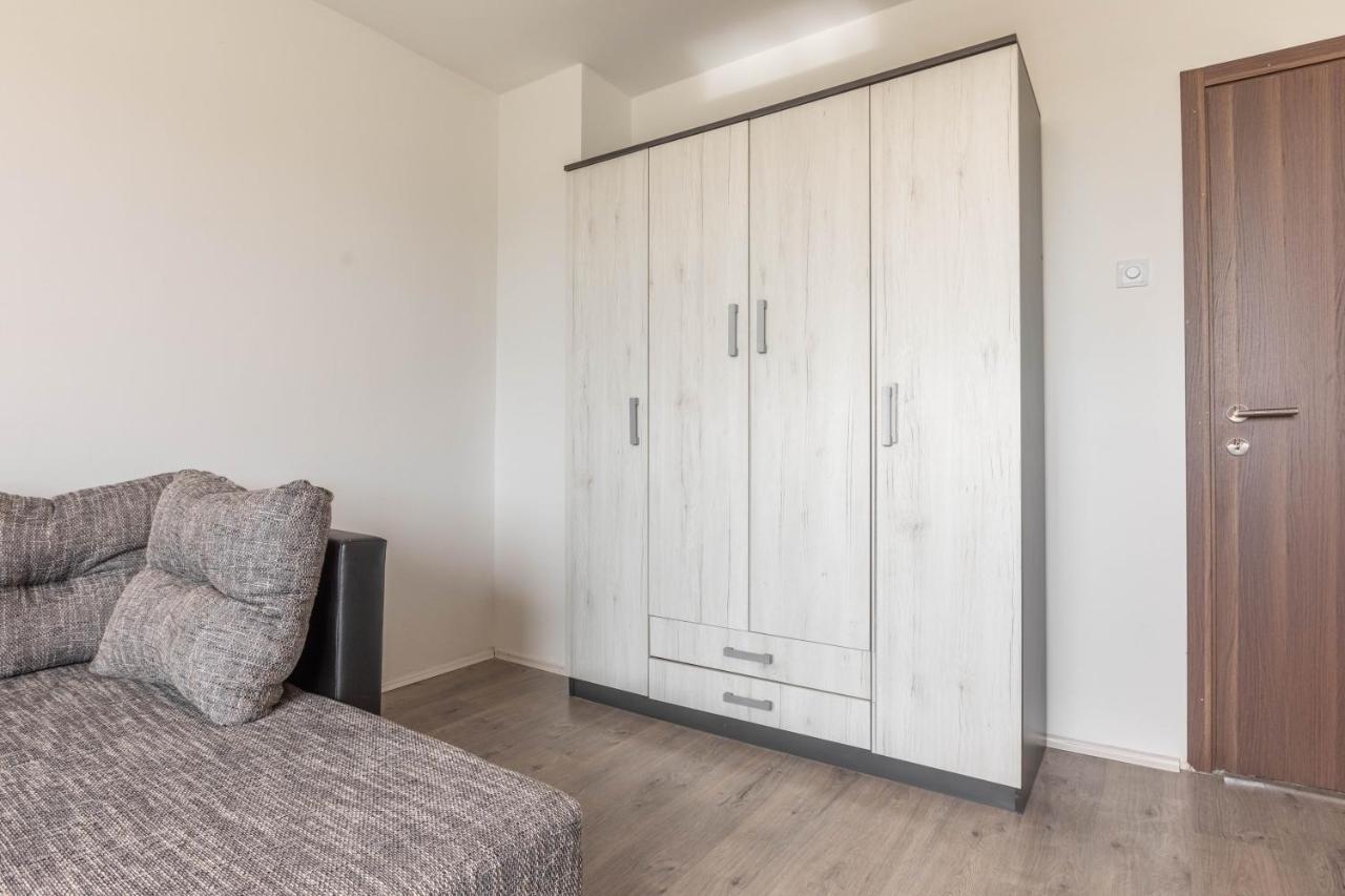 Cosy Apartment Hugo Osijek Exterior photo